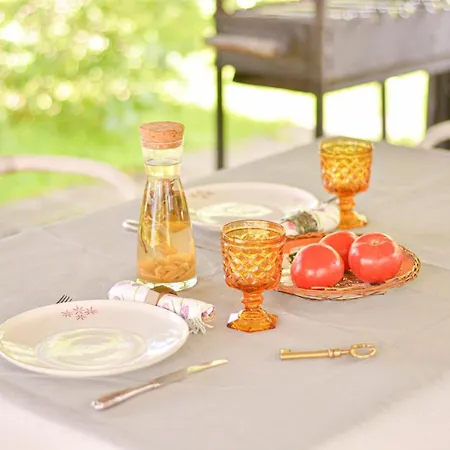 Sirbi House Вілла