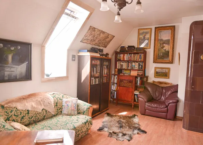 Sirbi House 别墅 *